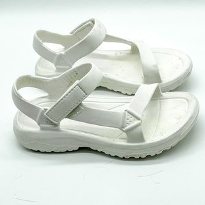 Teva Hurricane Drift white sandals